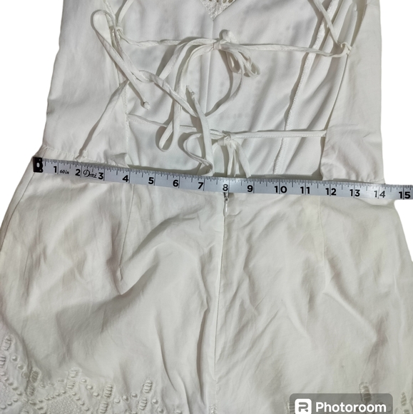 BP. White romper embroidered strappy back scalloped lace size M - Picture 11 of 14
